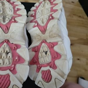 Women's Running Shoes